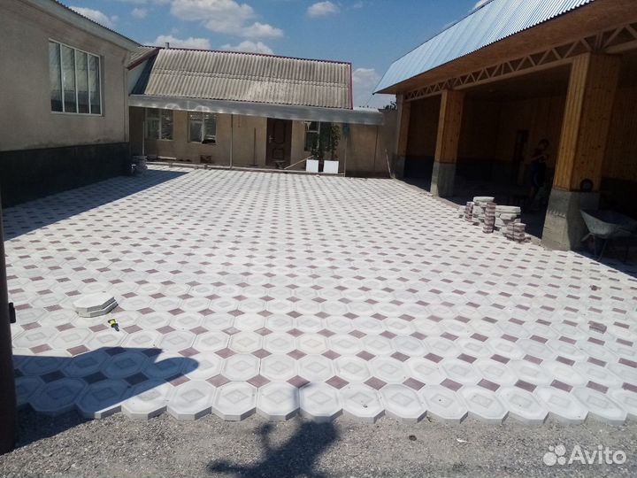 Укладка тротуарной плитки