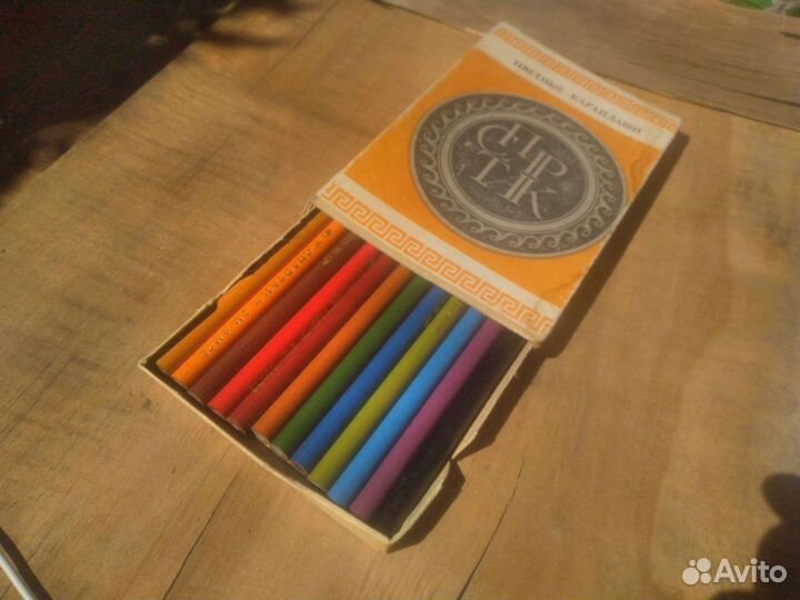 Карандаши цветные 12шт СССР деревянные Москва Спар