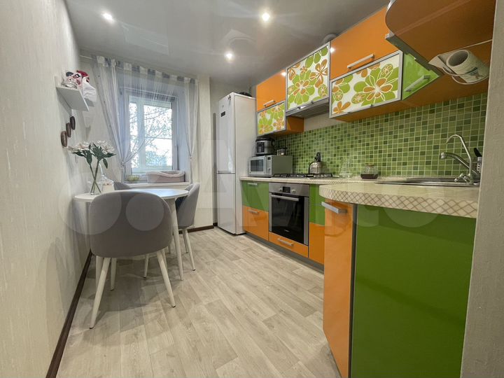 3-к. квартира, 59,8 м², 2/5 эт.