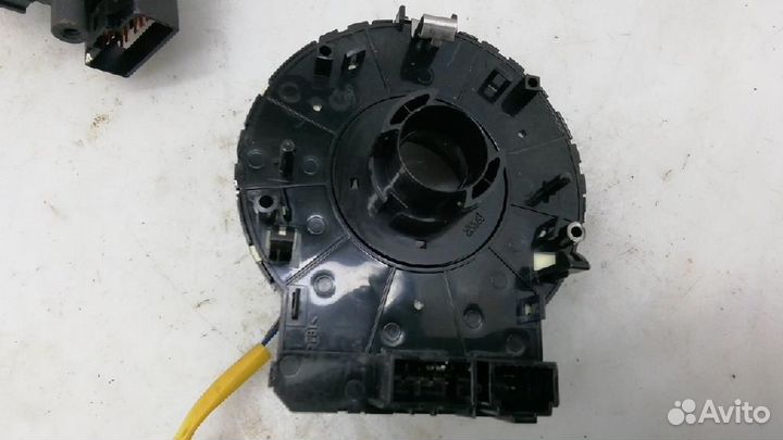 Переключатель поворотов подрулевой Kia Carnival