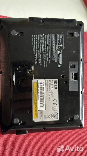 Портативный видеопроигрыватель LG