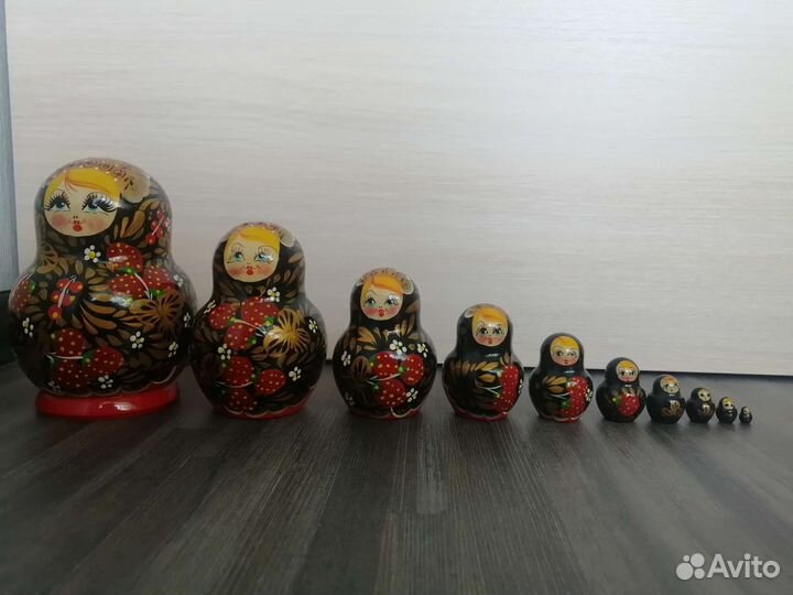 Матрешки деревянные