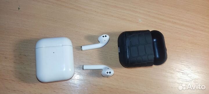 Реплика копия AirPods a1602