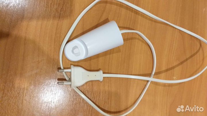 Зарядное устройство для щетки Oral-B