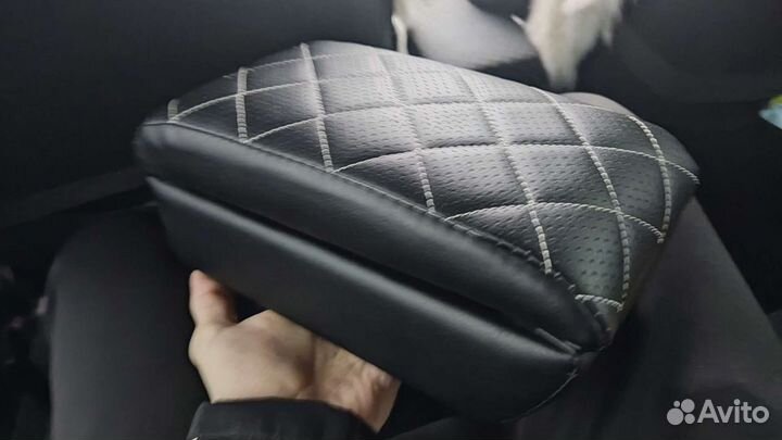 Подлокотник на Приору