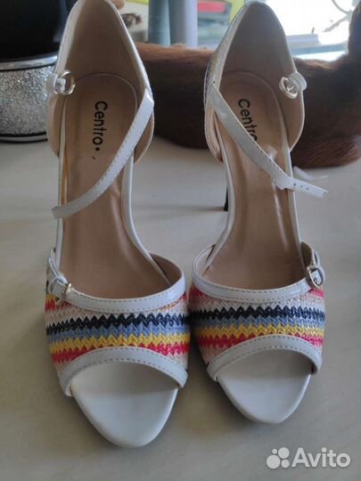 Босоножки centro