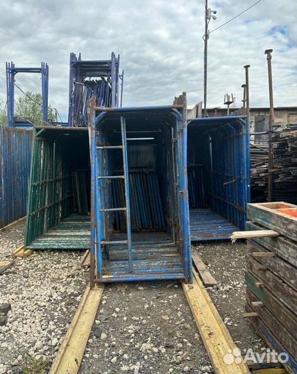 Леса строительные. Рамные леса