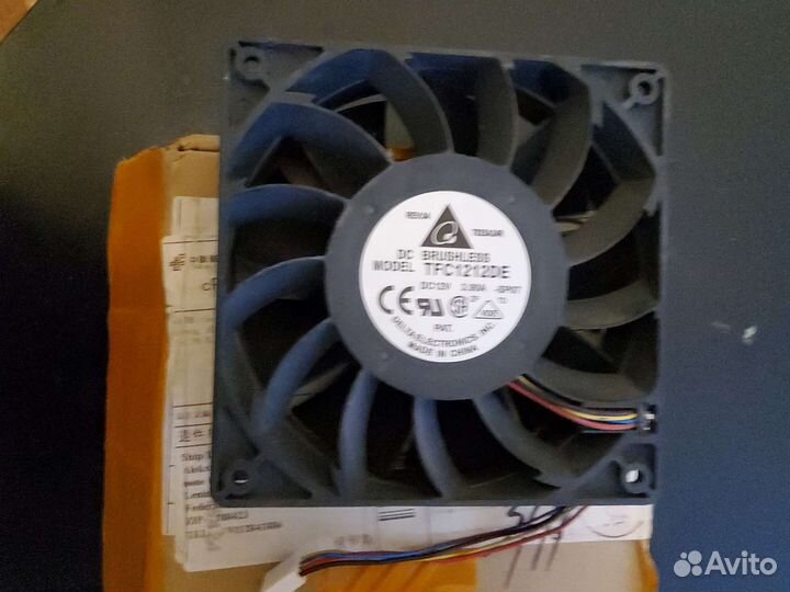 Вентилятор brushless TLC 1212DE