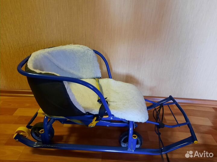 Детские санки с колесами