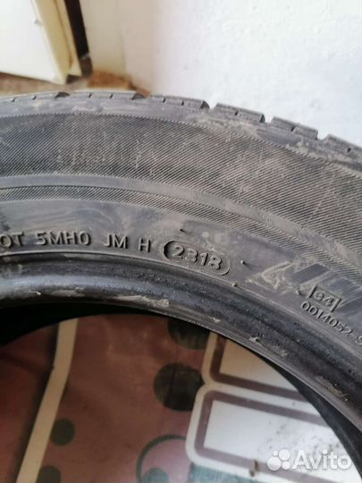 Hankook Radial RA08 215/65 R17 104T