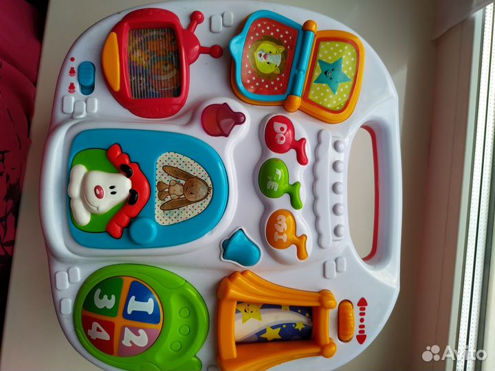 Развивающий столик fisher price