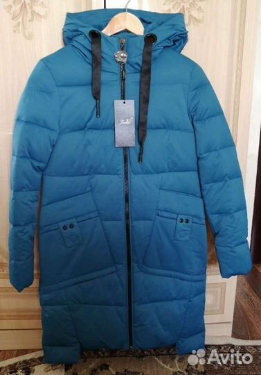 Пуховик женский новый