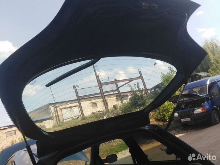 Крышка багажника Форд ка 1.3 МКПП 1998г