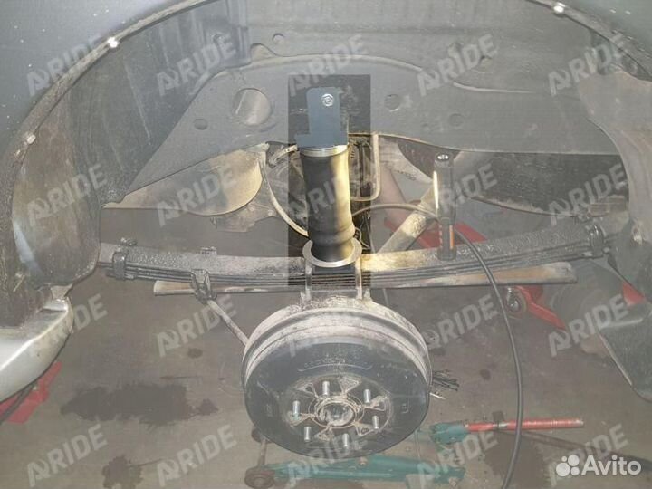 Пневмоподвеска Mitsubishi L200 2015 - 2018 задняя