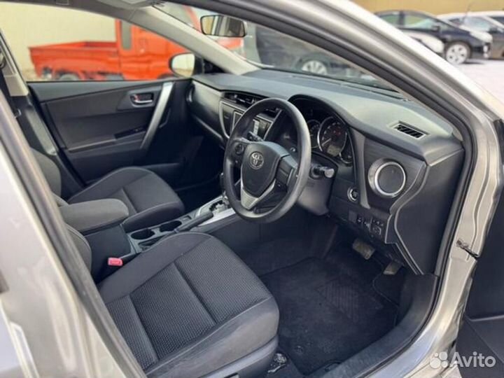 Toyota Auris 1.5 CVT, 2013, 60 000 км