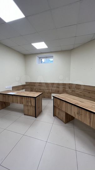 Офис, 131.8 м²