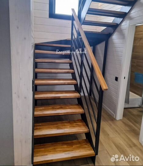 Ступени, перила для лестниц