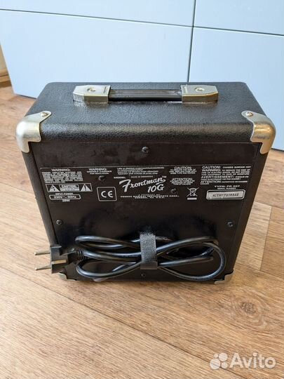 Гитарный усилитель Fender Frontmen 10g