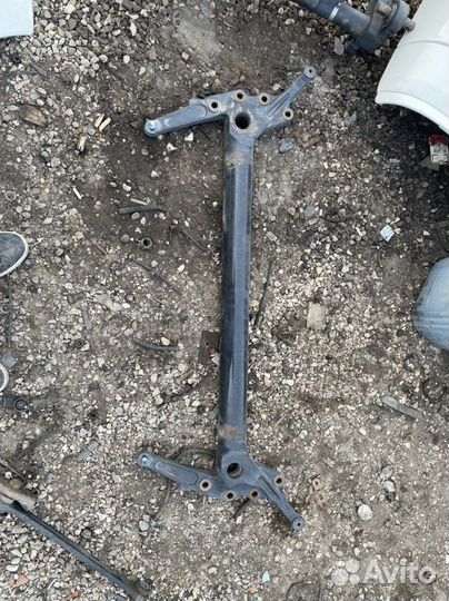 Траверса рамы поперечная бабочка MAN TGS