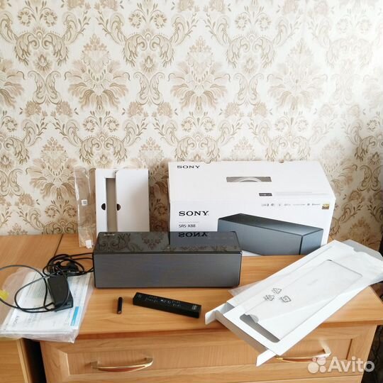 Колонка Sony SRS-X88