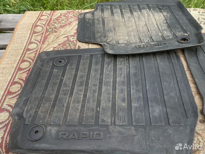 Коврики шкода рапид