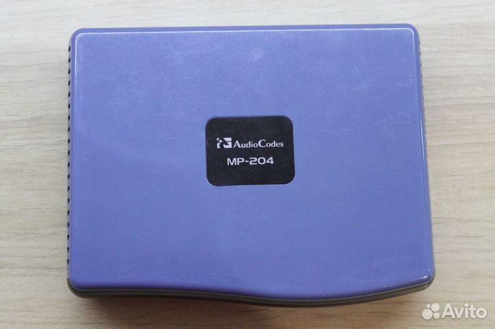 Аналоговый голосовой VoIP шлюз AudioCodes MP204B