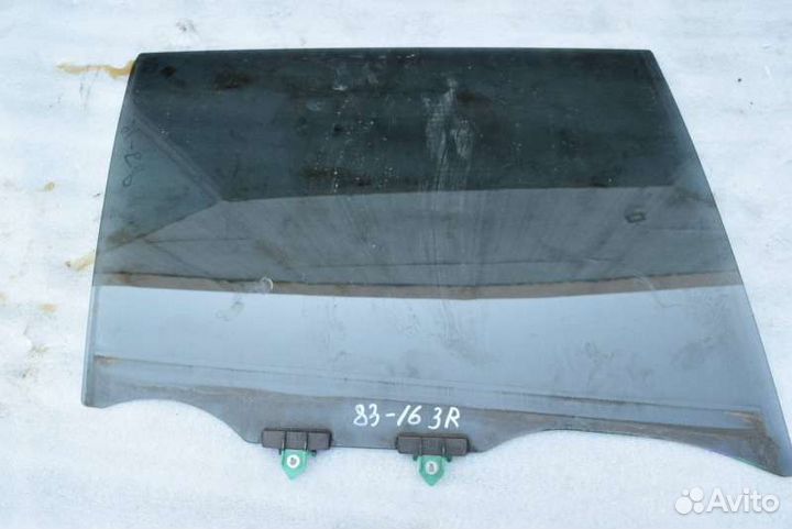 Toyota RAV-4 XA50 Стекло двери заднее