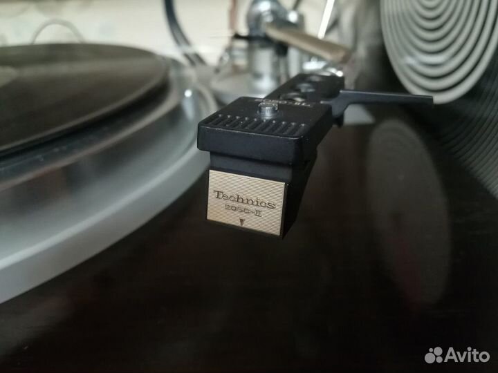 Проигрыватель винила Kenwood KP-7070