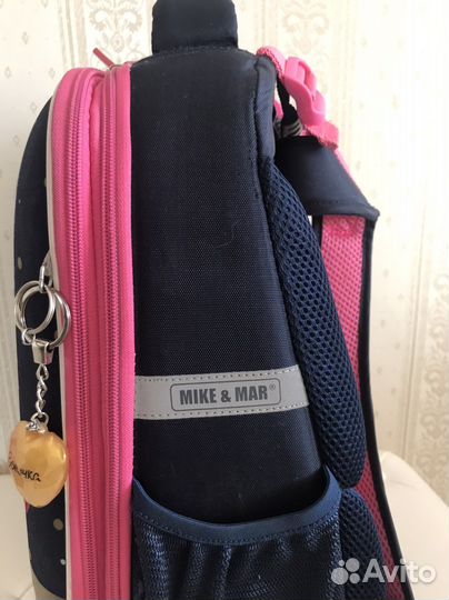 Школьный рюкзак