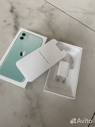 iPhone 11, 128 ГБ