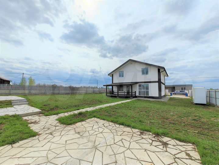 Дом 171 м² на участке 9 сот.