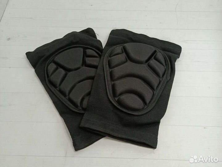 Наколенники горнолыжные