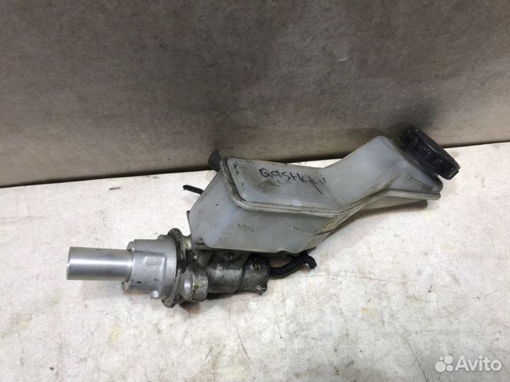 46090JD00A Бачок тормозной Nissan Qashqai J10