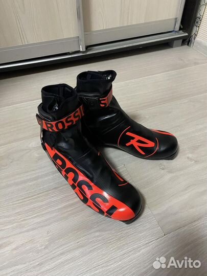 Лыжные ботинки коньковые rossignol