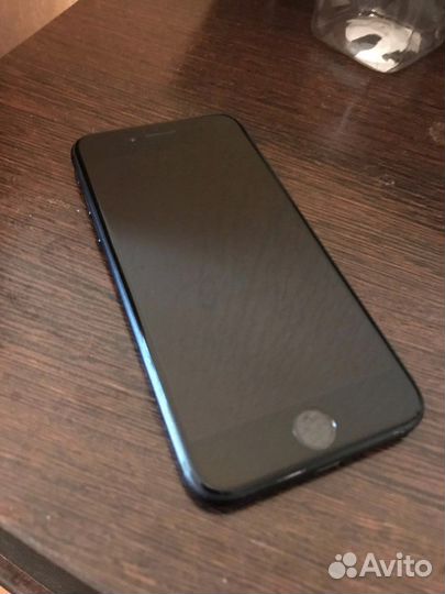 iPhone 7, 32 ГБ