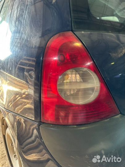 Фонарь задний левый Renault Clio хетчбек 1.5 DCI