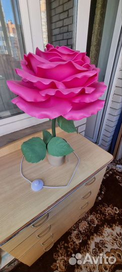 Ростовой цветок торшер, светильник