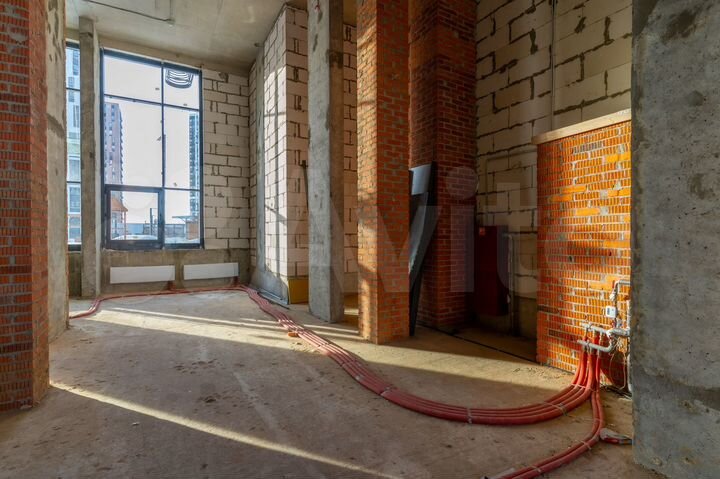 Аренда торговое помещение, площадь 180.8 кв.м