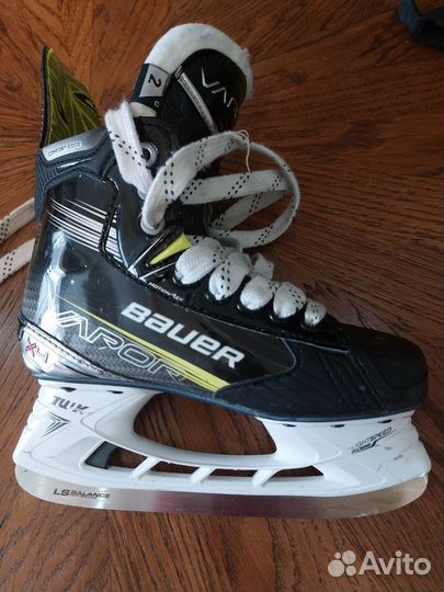 Коньки хоккейные Bauer Vapor X4 JR 2 D