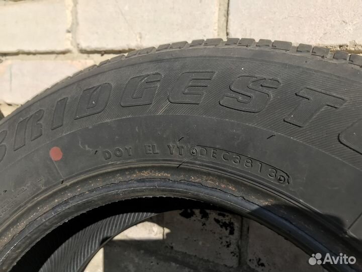 Bridgestone Dueler H/T D684 II 205/70 R15 S