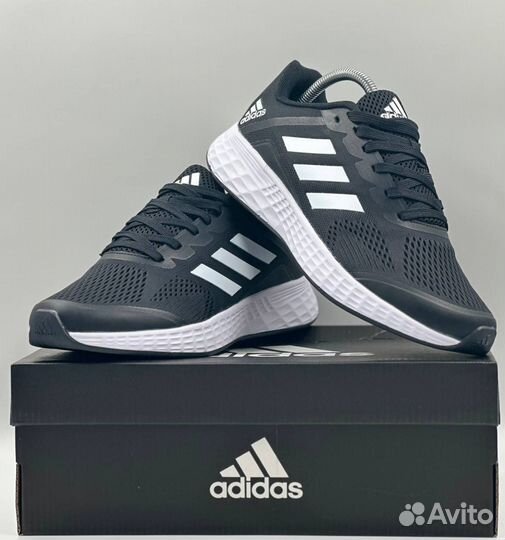 Кроссовки Adidas