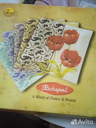 6тарелок и одна большая новый в упаковке