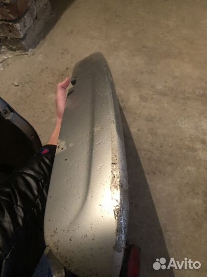 Заднее стекло со спойлером Chevrolet Spark