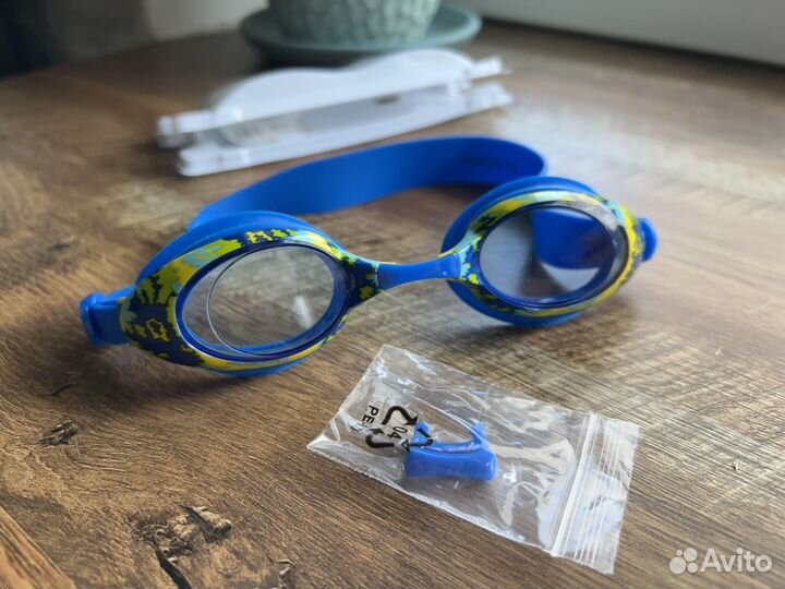 Детские очки для плаванья