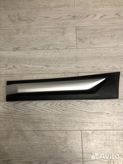 Накладка задней левой двери mitsubishi outlender