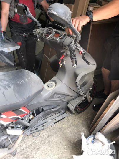 Скутер Gilera Runner VXR 200 в Разбор по запчастям