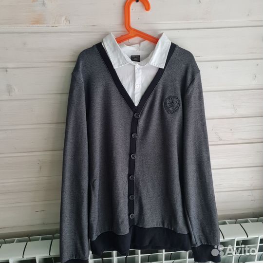 Школьная одежда на мальчика (рост 164) новая