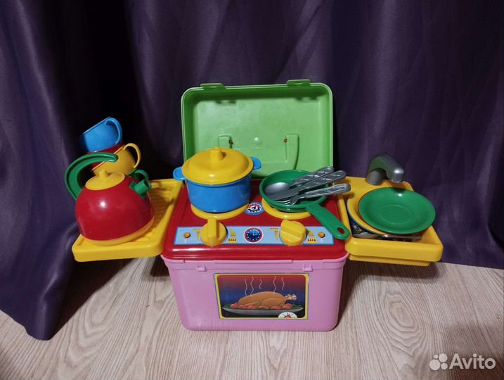 Набор посуды для детей кухня