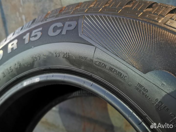 Continental VancoCamper 215/70 R15C 109R