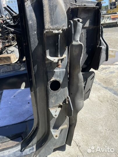 Передний срез кузова Chevrolet Tahoe GMT400